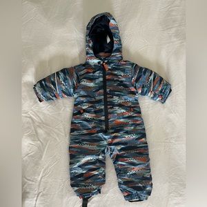 Baby Patagonia Snow Suit, size 3-6 months, like new condition
